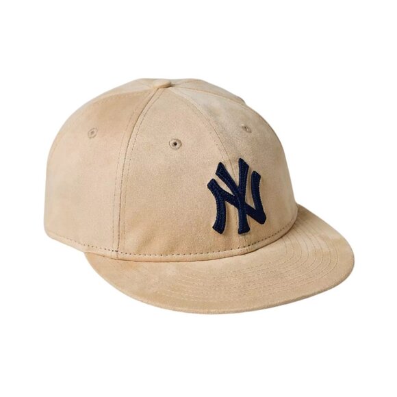 New Era Other - New Era New York Yankees Retro Crown 9FIFTY Snapback Hat Cap Stone Suede - OSFM
